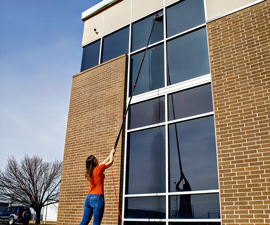 Telescopic Hydro Cleaner a 297 PLN